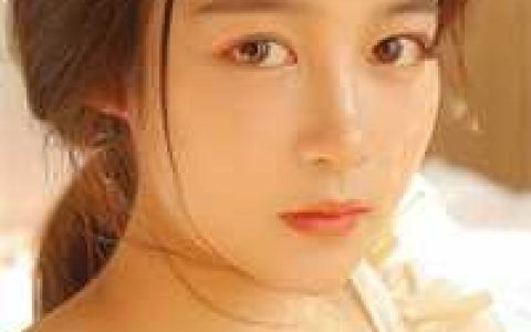 睁眼闪婚军院大佬，她在八零野上天