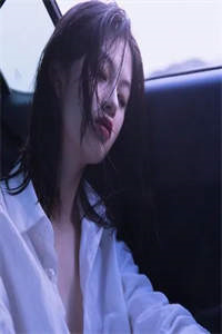 上错坟，不小心把女鬼当成自己人