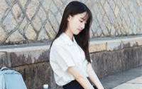穿书末世漂亮女配被男主抱走了